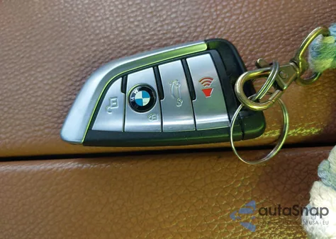 2021 BMW 530I z USA, uszkodzony, nr VIN WBA53BH04MWX08894